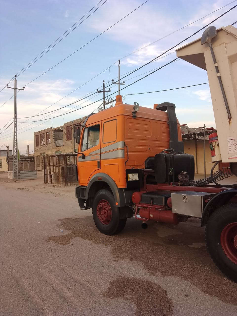 للبيع البي موديل 92 محرك لا تبخير ولا تنقيص كير 240 شاصي مكفول ***********
