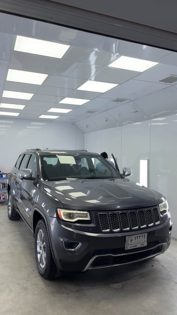 جيب كراند شيروكي 2015 لمتد
LIMITED | وارد أمريكي
رقم بغداد مشروع وطني
1C4RJFBG7FC143004
المواصفات:
• محرك 6 سلندر 3600
• فور ويل (4x4)
• ممشى 198 كيلو
• فتحة سقف
• مقاعد جلد
• تدفئة مقاعد أمامي + خلفي
• ستيرن تدفئة
• نقطة عمياء
• مرايا جانبية تعتيم أوتو
• إشارات بالمرايا
• كير طيارة
• شفتات بالستيرن
• ذاكرة وضعيات للمقعد
• مقاعد كهرباء
• باب صندوق كهربائي
• شاشة كبيرة
• مرايا قلاب
. مرايا هيتر
• حساسات خلفية
• لايتات زينون
• تشغيل عن بعد
٤٥ الميكانيك:
المحرك والكير بحالة ممتازة وما بيهم أي مشاكل على وضع الشركه.
ه* الملاحظات:
السيارة وارد أمريكي، بيها بنيد + جاملغ ايمين وخشم الجاملغ الأيسر وبيها طخه بالعراق ومتصلحه بالباب موضحه بالفيديو والايربك طاك.
السياره بيها ملاحظات بسيطة
 للاستفسار ***********  
 سعرها 163 وبيها جمال
وترهم مراوس
