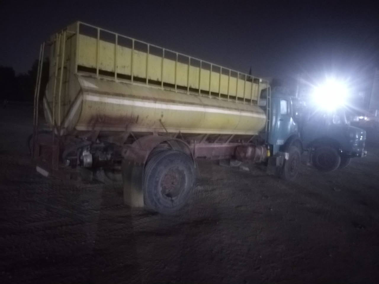 سلام عليكم ابوردين البيع موديل ثماني قمار بلادي قطر صبغ مابيه رقم نبار ألماني لاستفسارلا كثر علا الرقم ***********المكان كربلا

نص مكتوب في الصور:
- تم حفظ الصورة