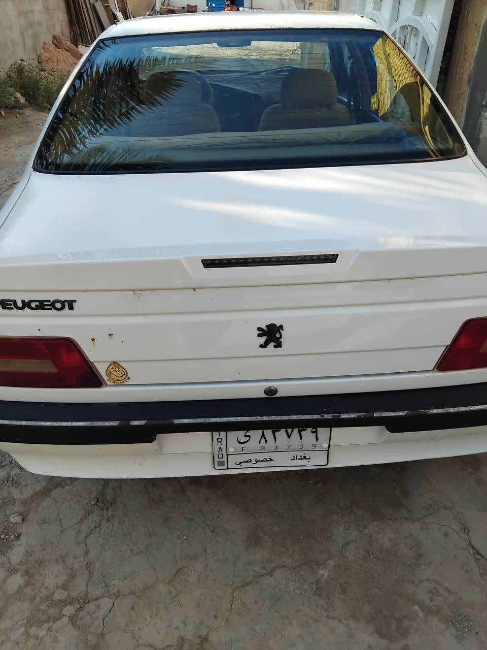من رخصة مدراء الكروبات ،السلام عليكم تخفيض السعر من ٤٠ ال٣٥ ،    سيارة لميس موديل ٢٠١٣ ،سيارة جاهزة ،ماشيه ١٢٦ حقيقي ،بأسمي ،سنويه بغداد نافذة لغاية ٢٠٢٧ ،عنواني بغداد ،،تلفون ***********
