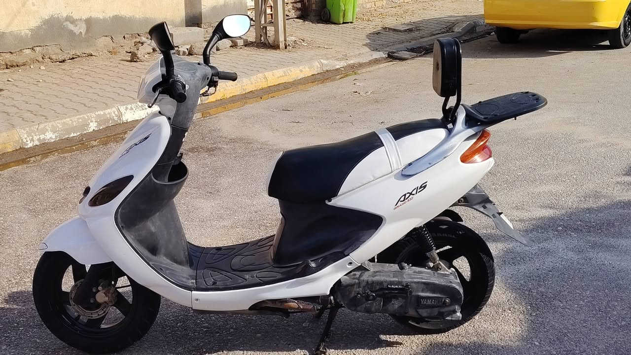 للبيع دراجه دولفين ياباني
كلها شغاله كهربائيات شغاله سلف هندر دبلات تايرات  جدد
ما بيها اي نقص مفتوحه فقط بستم اول مره الدراجه سابقه باله
للاستفسار خاص او الاتصال ***********
