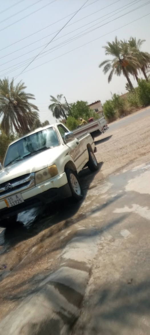سلام عليكم ورحمه سيارة بيكم سوبر دير  سيارة مكفولة عام من صبغ وضربهه كير ومحرك مكفولات  سنويه جديدة رقم. نكليزي جديد السعر 40 ورقه وبيهة مجال بصيط  العنوان بغداد المحموديه ناحيت الرشيد  ما متواجد عل فيس وهاذة رقمي ***********,   ***********
