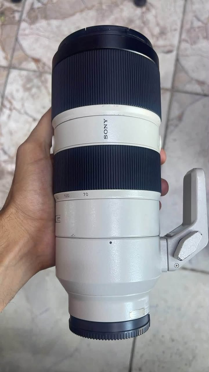 70-200 إصدار اول مستخدم قليل اخت الجديدة كاملة جميع غراضها حته وصل الشراء
السعر مليون و800 مكاني ذي قار 
تواصل على الواتساب ***********
