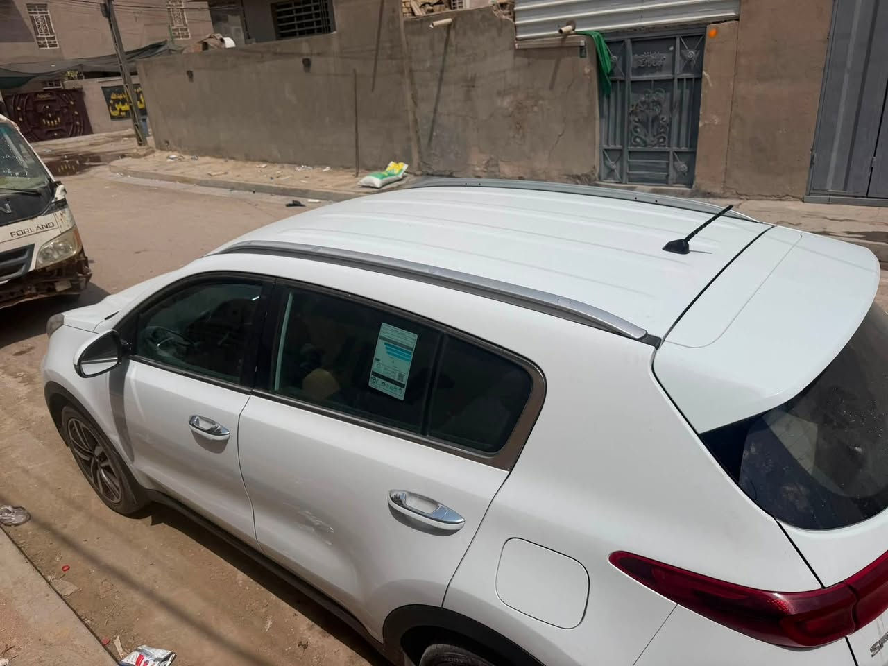 سلام عليكم سبورتج للبيع موديل 2019 خليجي مكفوله كفاله عامة جديده سياره بعدها سعر 196 وبيها مجال مكان بغداد مدينه الصدر الرقم ***********
