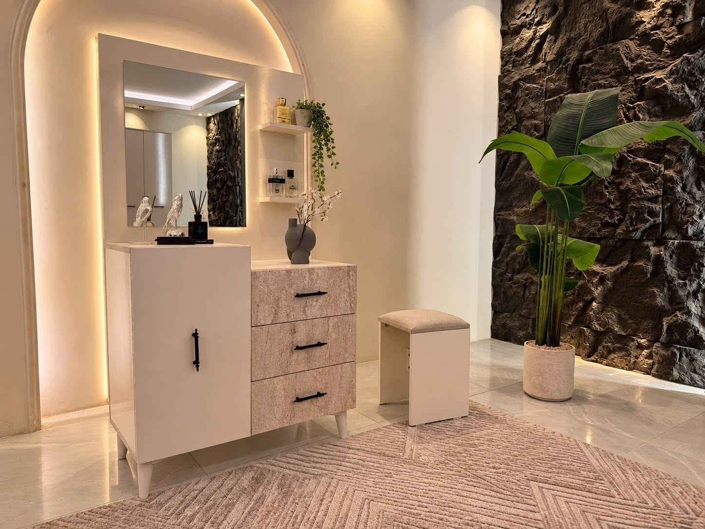 ✨ موديل ميرتر المودرن ✨

🛏️ 7 قطع
📏 كنتور مع الملحق — 3 متر
🔩 برغي وجوي حديد
🛏️ سرير مخزن جك
⭐ شغل درجة أولى

🔥 السعر: 875 ألف فقط 🔥
