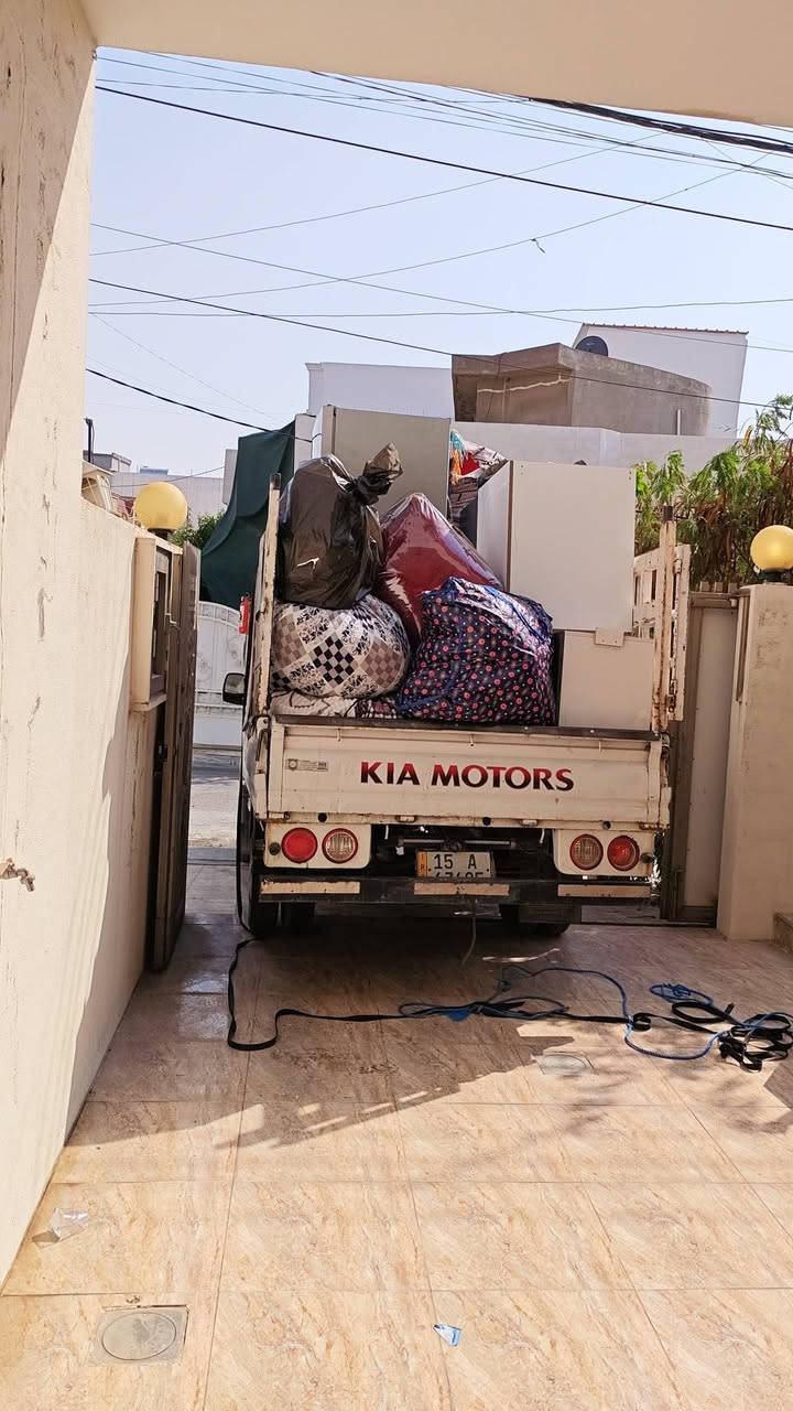 سياره للنقل داخل اربيل❤️
@إشارة انسب الاسعار 

 يوجد كادر مختص لنقل و لفتح وشد غرف نوم+

 كاونترات

يوجد لحيم سفري وصيانه منزليه 

 ***********

***********

نص مكتوب في الصور:
- HONOR X9b 108MP Ultra-Sensing Camera 16:00 09/05/2026