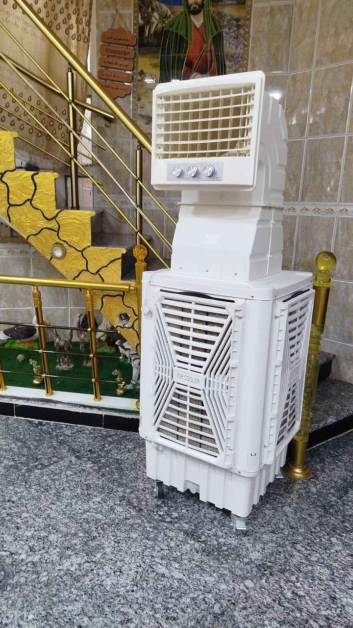 كنفيره حجم كبير استخدام 10 ايام فقط
  اخت الجديد   تحكم بل وجه 3 سرع  
مكان كوت دور العمال
***********
