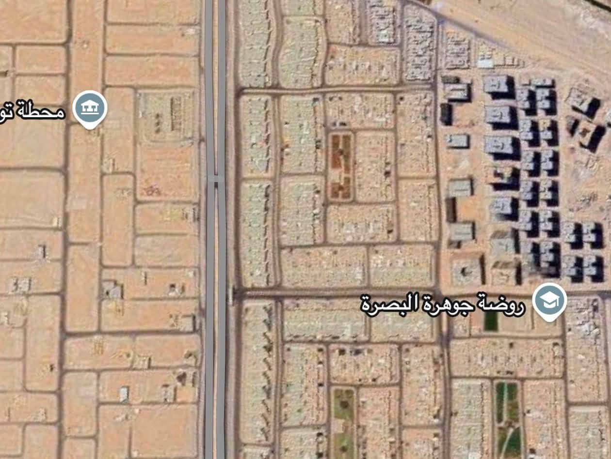 شقة مساحة 191 متر طابق اخير مجمع الجوهرة ( الامل ) 
وتساب ***********
اتصال ***********
