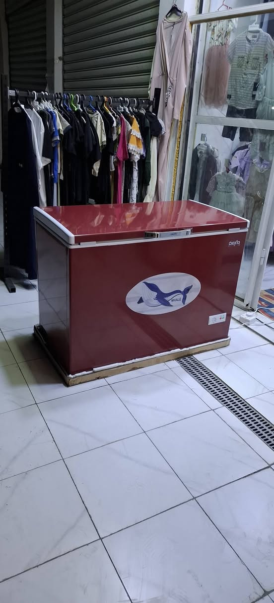 مرحبآ مجمدة ماركة ديكو  بلادية قرص شركة حجم 18 قدم استخدام كلش قليل نظافتهة [💯] للبيع سعرهة 325 بيهة مجال بسيط تواصل خاص او ***********
