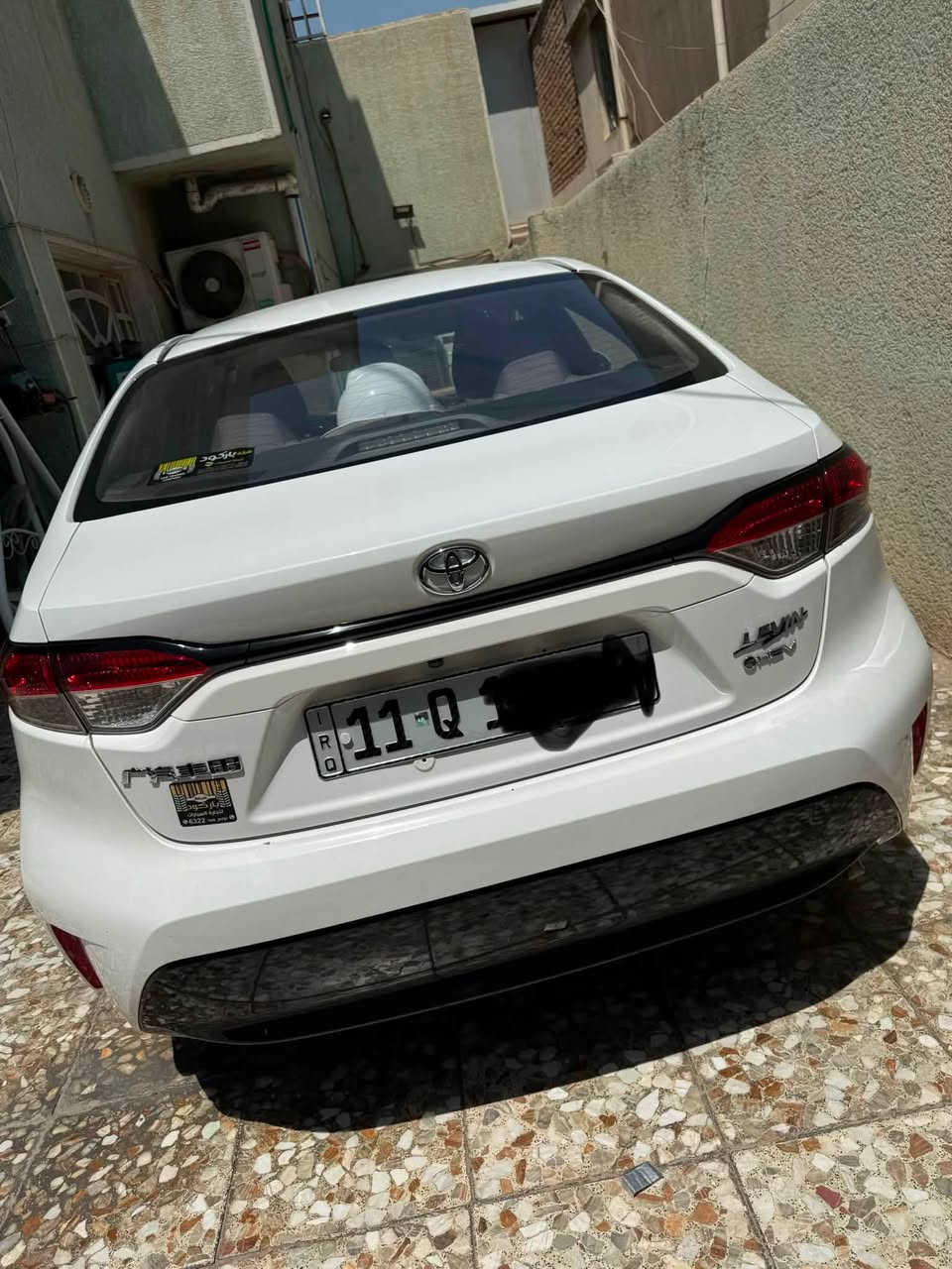 السلام عليكم اخوتي .. للبيع فقط ⚠️
كورلا هايبرد موديل 25
ماشيه 18 الف 
مكفوله من الصبغ والتبديل 
المواصفات المعروفة ميحتاج اكتبها 
داخل المنشور فديو للسياره كامل واني بخدمتكم
السعر :- 161 ورقة ( بيها مجال جداً بسيط )
الي يكول غاليه انشاء الله يرزقه ويشتري الاحلى 
مكاني بغداد البياع شارع 20 
للتواصل .. ***********

