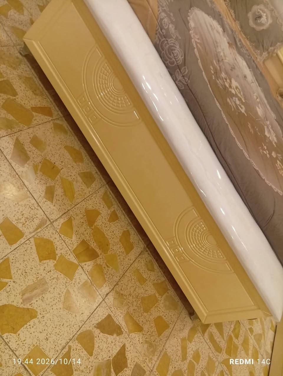 خشب عراقي • كلاسيكي • مستعجل