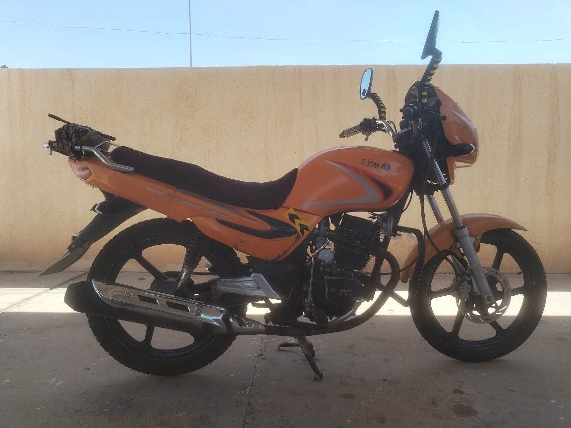 سلام عليكم سايم لبيع موديل 16نضافه خير من الله يرهم بيع يرهم مراوس بسايم توصل ***********
