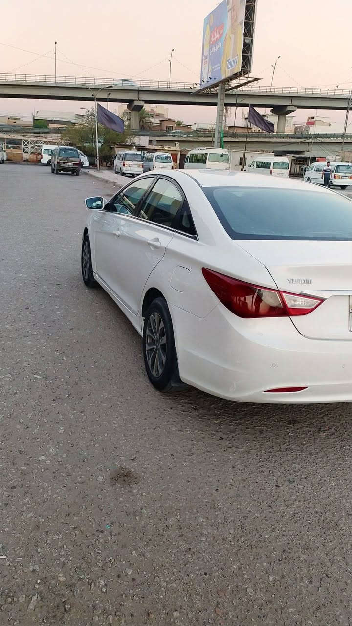 السلام عليكم سوناتا 2011 خليجي فول مواصفات مكينه 2400دوش بصمه تشغيل بصمه ابواب بانوراما كشن سائق كهرباء قطعتين تبريد السياره.. السعر 100 مكاني بغداد
السلام عليكم سوناتا خليجي 2011 كيرمكينه مكفولات تبريد شغال كاعيه جلد تخم تاير باتري جديد كشنات شغل جديد خليه نحل وسفاري سياره بيه 3قطع بدون داخل شرط سونار مكان سياره نجف ***********

