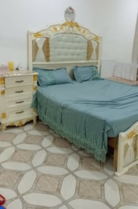 غرفه عراقية • خشب ثقيل • جديدة