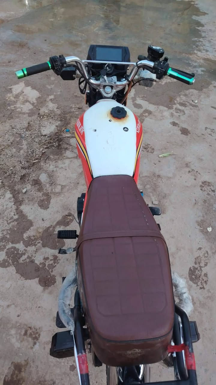سيفان • ٢٠٠ • محدثه ٢٥