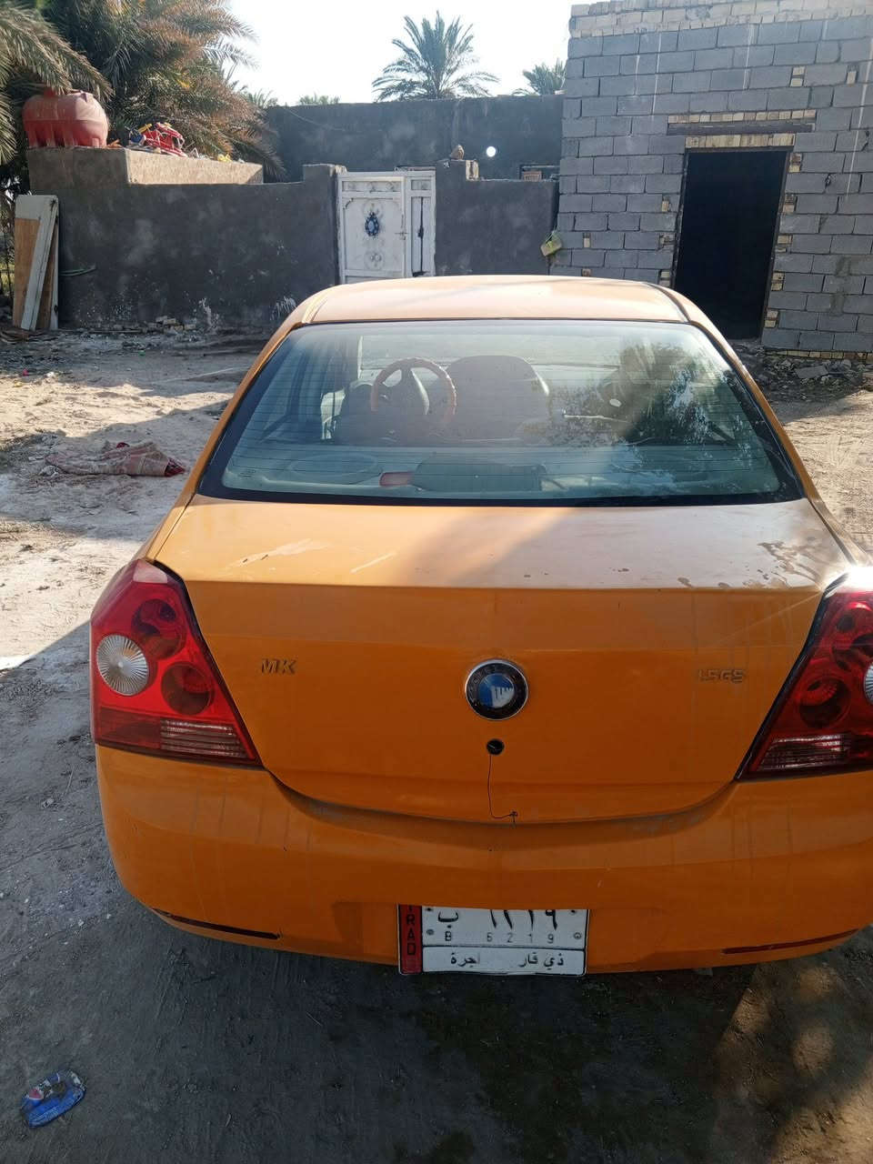 سياره جلي ام كي مكينه وكير نضاف كله شغاله راعيه يريد مداور مكاني ناصريه مركز سعره 20 بيه مجال ***********
