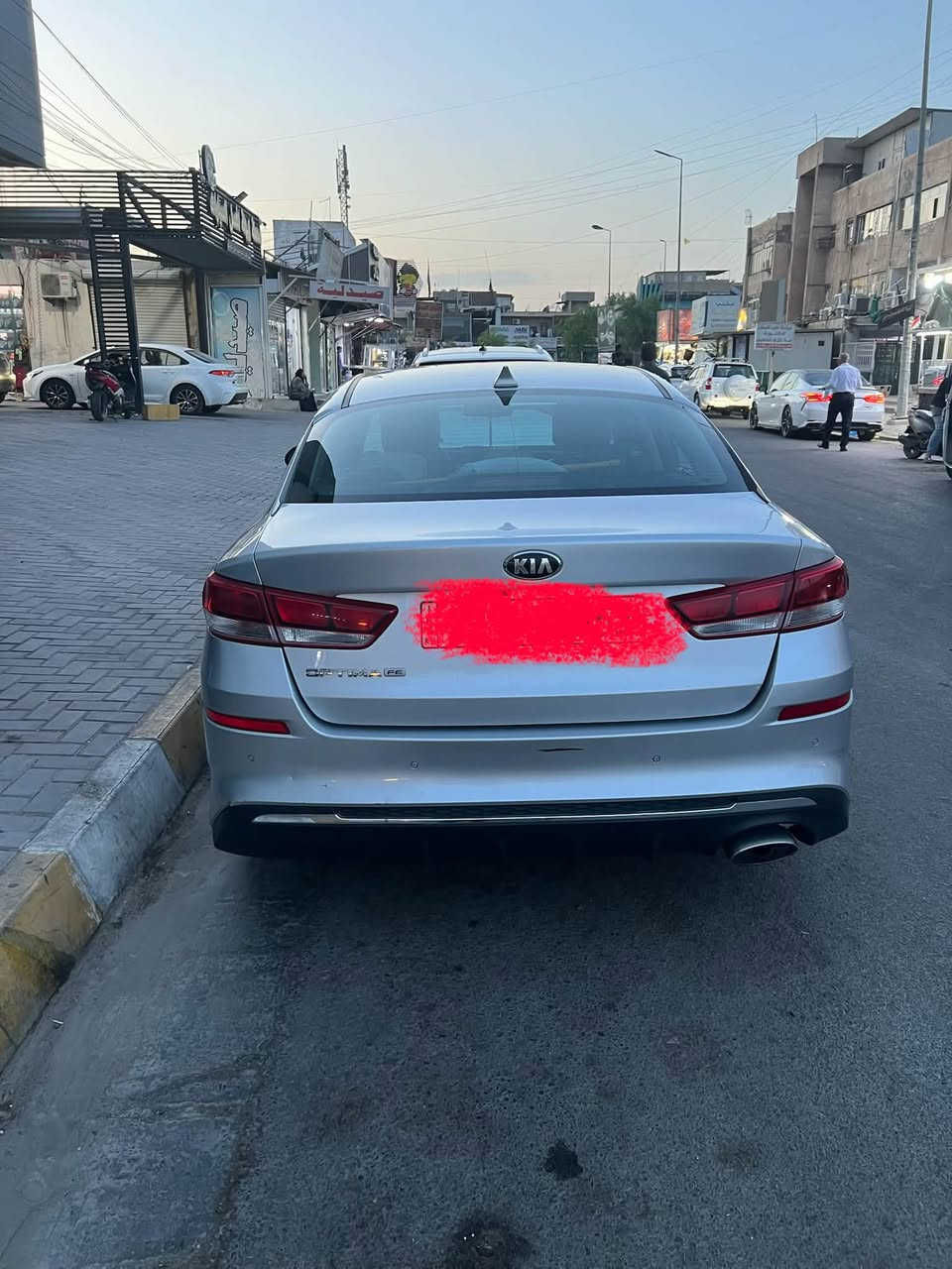 كيا أوبتيما وارد امريكي موديل 2020 FE  رقم اربيل الجديد تخم اطارات جديد باتري جديد.

🔹 محرك 2.4 GDi

🔹 4 سلندر

🔹 كير أوتوماتيك 

🔹 دفع أمامي

🔹 بنزين

🔹 اللون سلفر

🔹 داخلية سوداء

🔹 ماشيه 78500 الف ميل

🔹 شاشة وسطية

🔹 تحكمات ستيرن

🔹 رادار امامي حساسات خلفية   وامامية

🔹 مرايا كهربائية

🔹 تكييف بارد ثلج 

🔹 مقاعد قماش

🔹 السيارة مبينة بالصور من الخارج والداخل 

حادثها بابين عكس السايق السونار موجود

💰 السعر: 140$

📍 المكان: بغداد

رقم الهاتف واتساب : ***********
