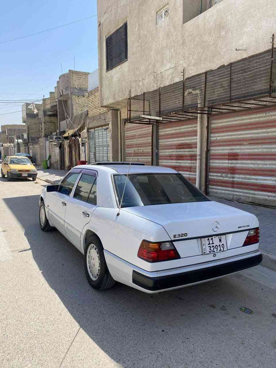 مرسيدس • موديل ٩٣ • بيها مجال