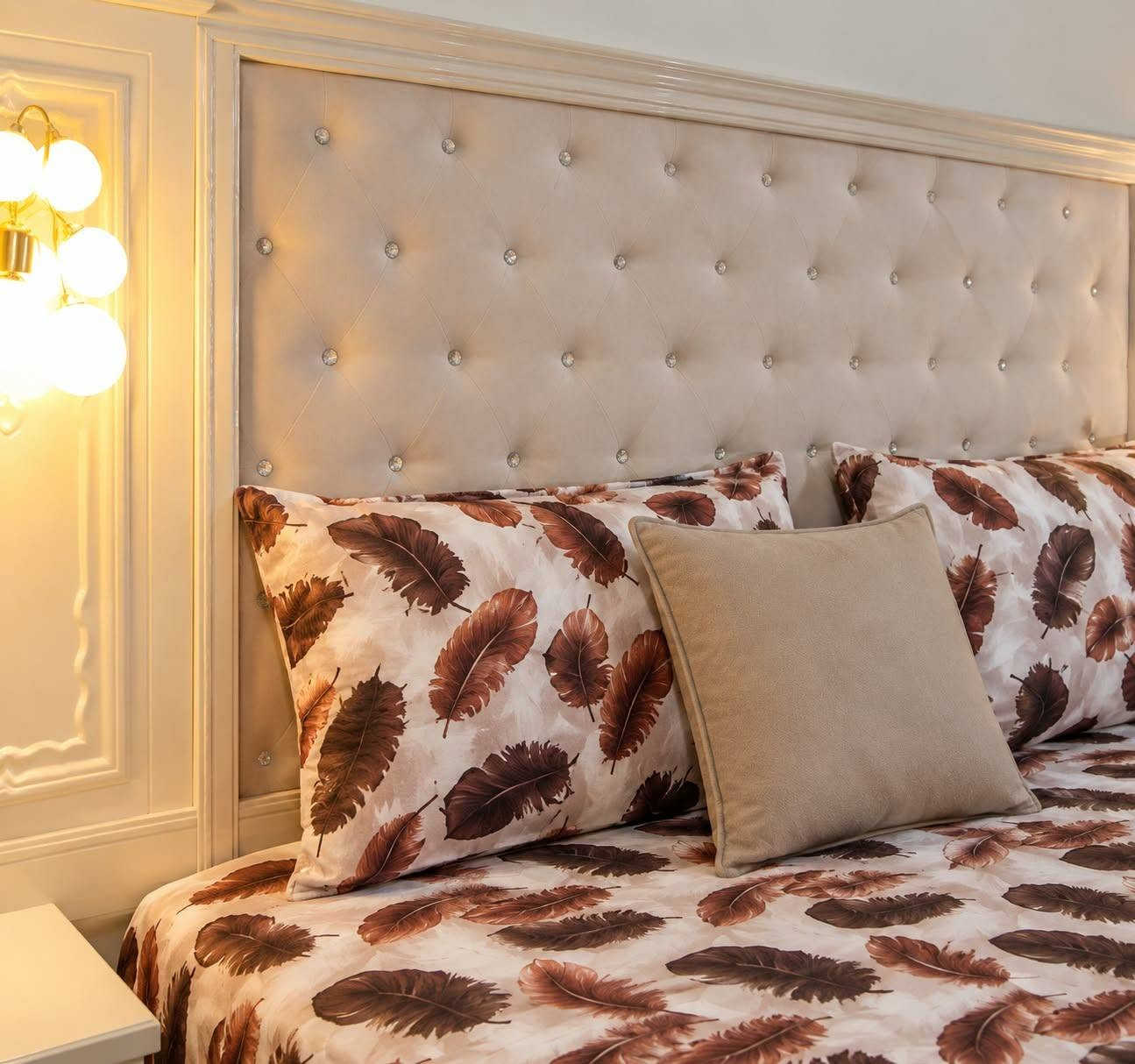 (إن هذا لرزقنا ماله من نفاذ)
فرشه نفرين موجود توصيل لكافة المحافظات العراقيه للاستفسار دايركت أو واتساب  ***********♥️
