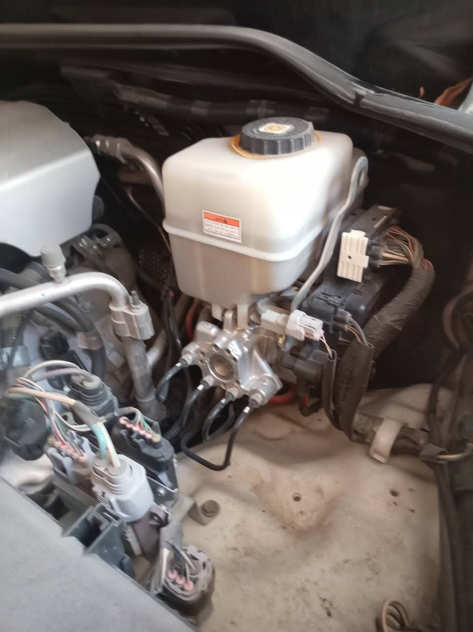 سلام عليكم للبيع او مراوس 
🟠 لاندكروز

🟠 موديل:2021

🟠 محرك:(5700 V8) VXR

🟠 فول مواصفات في اكس ار

🟠 سبير ما نازل

 

🟠 ماشية:54

🔴 ____المواصفات ____🔴

🟠 أنظمة قيادة

🟠 حساسات امامي وخلفي

🟠 داخل بيجي

🟠 كامرات360 امامي وخلفي وجانبيات_4 كامرات

🟠 مرايات شفط ونظام ترحيب

🟠 اشاير لكزز سحب

🟠 تبريد بالكشنات

🟠 الباب الخلفي كهرباء

🟠 فتحة سقف

🟠 داخل جلد

🟠 شاحن لاسلكي

🟠 ستيرن كهرباء +خزن ستيرن+خزن كشنات

وبعد بيها هواي مواصفات

🟠 السيارة جديدة جدأ واستعمال نضيف رقم بغداد الجديد بسمي

🟠 مكاني:ديالى بعقوبة

🟠 السعر:6 وبيها مجال يعني(ست شدات) وبيها مجال

🟠 الهاتف:***********(فقط واتساب)
