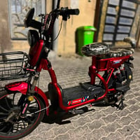دراجه شحن للبيع عوزهه بطاريات اوراقهه وياه لتواصل على الرقم 0774007475...