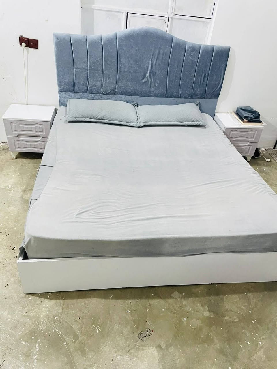 غرفه نوم لبيع جديده سعر 450بيه مجال***********
