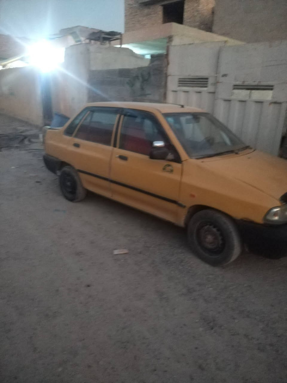 السلام عليكم سايبة للبيع مصفرة من كلشي رقمها بغداد السعر 22 وبيها مجال ***********
