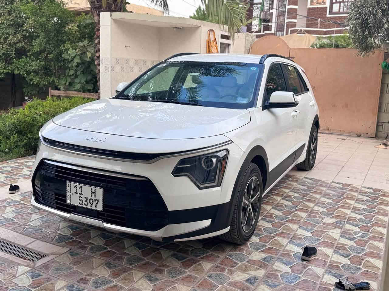 السلام عليكم كيه نيرو 2024 بدون صبغ بدون تبديل فقط الدعاميه الصور موجوده مال الحادث كير محرك تخم تاير صدر جديد  محرك 1600 هايبرد  السعر 145  مجال بصيط  ( ***********)
