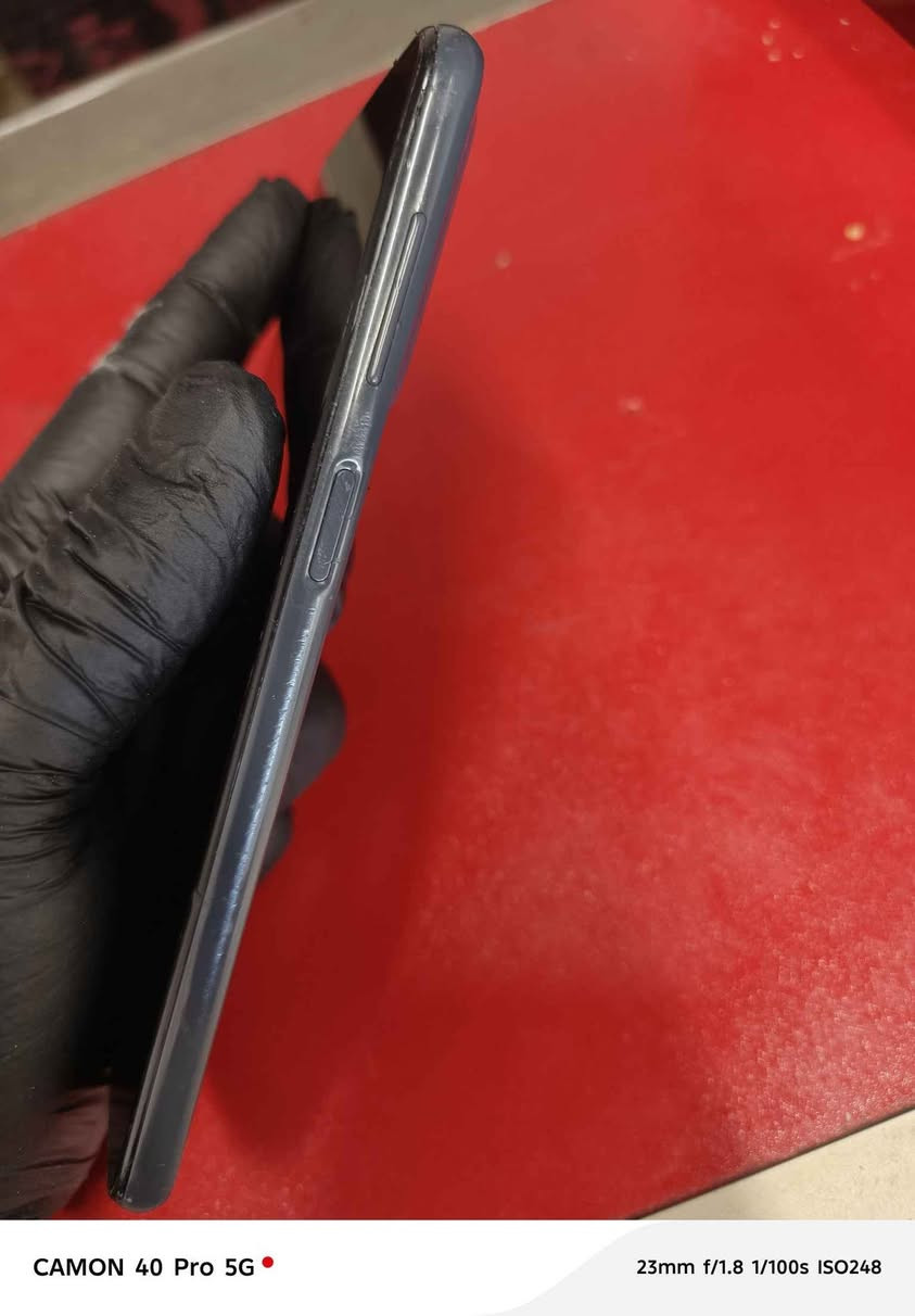 سلام عليكم جهاز اي 23 ذاكره 128 
بوبجي 60فريم الجهاز نضافه فول مثل ماموضح بالصور استعمال بيتي سعر 100 وبي مجال بسيط مكان شط العرب الجزيره  متوفر واتساب او خاص *********** البصرة, العراق
