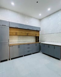 أبواب MDF • أبواب HDF • توصيل العراق