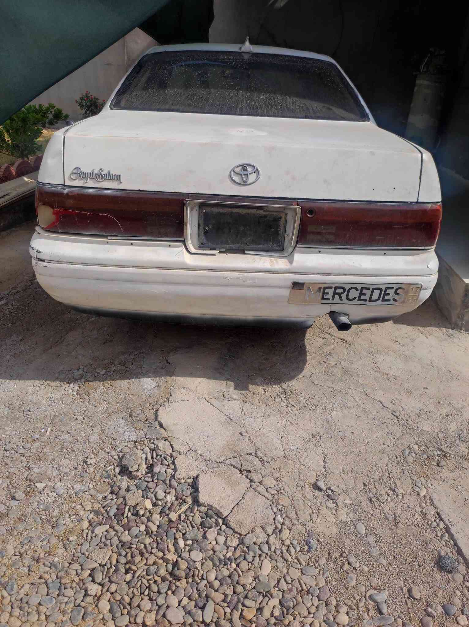 السلام عليكم بطه مامسجل كير ومحرك ونجي نضاف صدر ورا جدام جديد كهربائيات كلها شغاله  لايت عالي ناصي مسجل شغال كيچ شغال تواير نص عمر داخل جديد بطاين جدد يرهم مراوس وبيع 12وبيه مجال ***********
