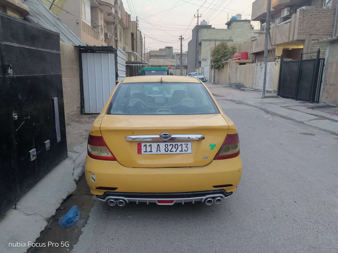 السلام عليكم ورحمة الله وبركاته سياره بي وايدي موديل 11 سياره صدر جديد+محرك كير+تبريد جديد تايرات نضاف سنويه هيئه مصفره لسنه27سيارة جاهزة خير من الله للاستفسار رقم الهاتف***********متوفر واتساب السعر 38وبيهه مجال
