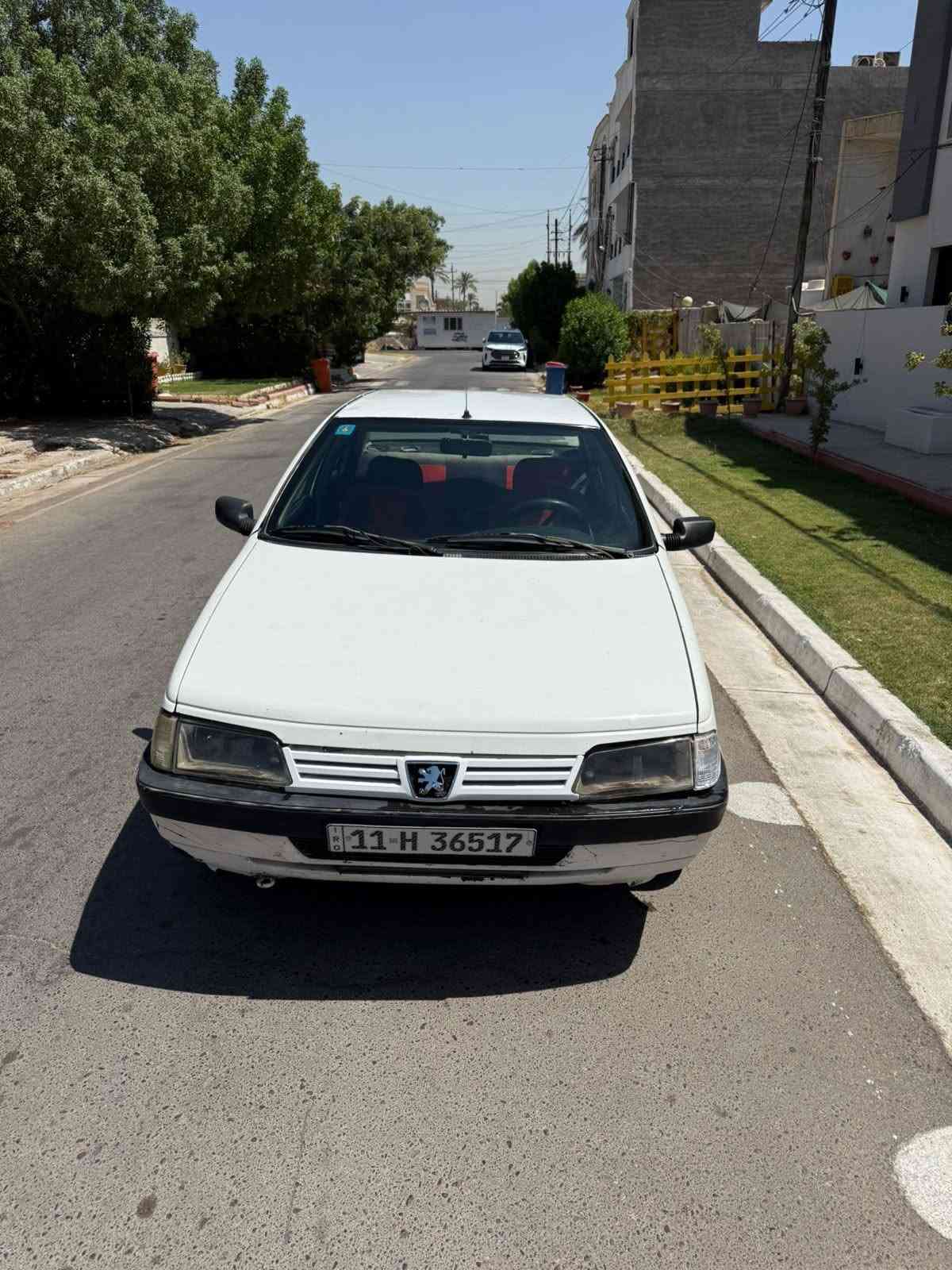‎السلام عليكم بيجو روئ ٢٠٠٩ مكينه كير مكينه غرفه جاهز حداديه بحاله جيده واحد من شواصي بي تصليح كهربائيات شغاله‎
