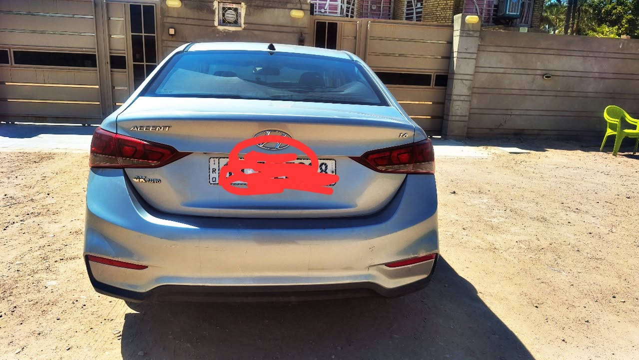 اكسنت هليجي موديل ٢٠ لون سلفر رقم بغداد بااسمي. مكفوله من الصبغ والظربه. مخرك ١٦٠٠ تبريد قطعتين فتحه. كله ع الشركه. ماشيه ٧٠.  سعره ١٢٠ للاتصال ***********
