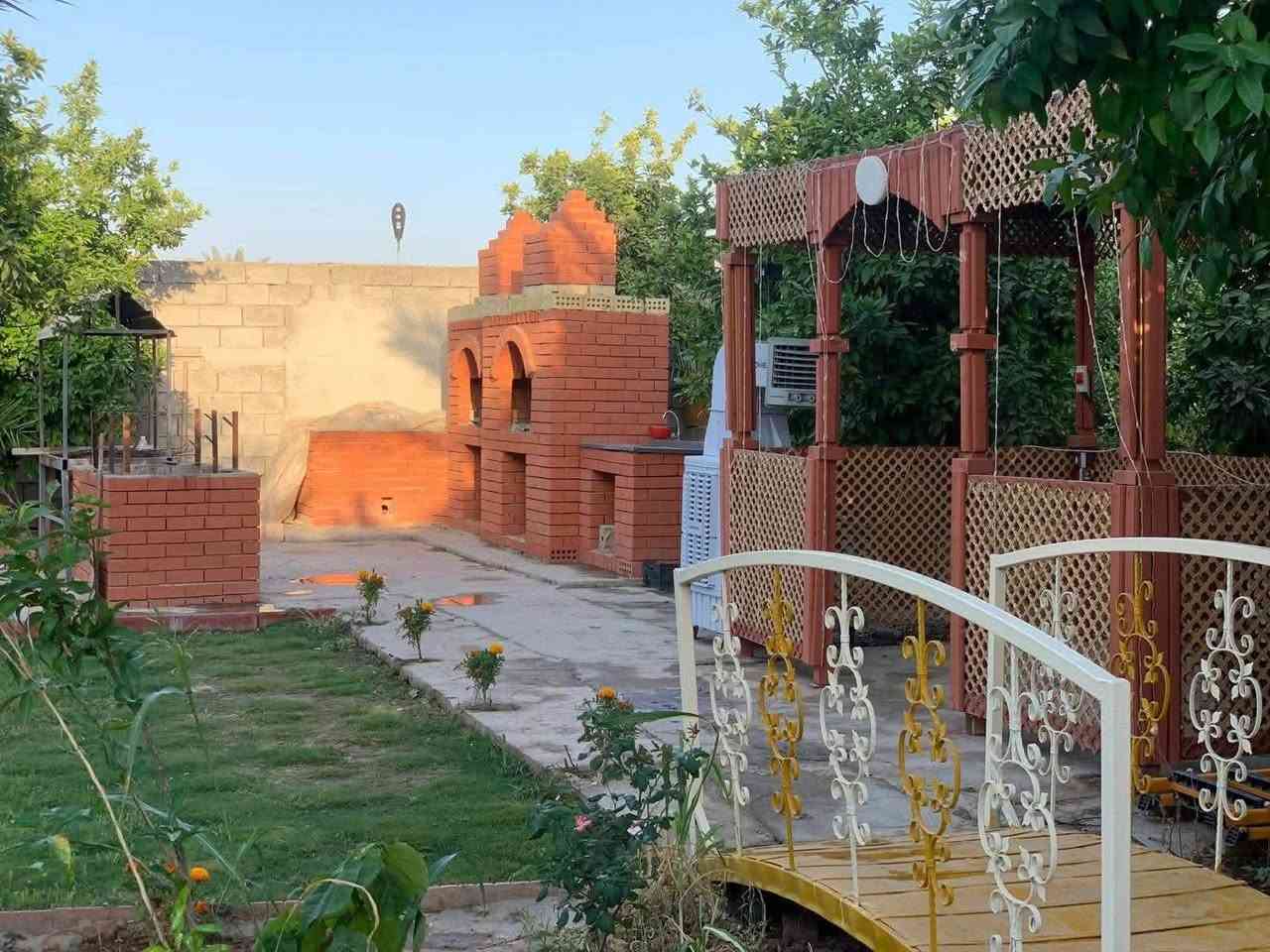مزرعة جبل لبنان الترفيهية  
  منتجع كامل اجواء من البهجه والهدوء والخصوصيه 🎻🎸🌿🌴🏕️🌲🎸🎻

📍صلاح الدين/قضاء بلد 

      يتضمن المكان كل وسائل الراحه وأفضل خدمة 🎻
🍂ببناء حديث بتصميم عصري 🏡 
🍂الخصوصية والامان والنظافة💯
🍂كهرباء على مدار الساعة 24🔋
🍂شبكة اتصالات انترنيت📲
🍂مسبح كبير وصغير للاطفال 🏊
🍂صحيات داخليه  🫧 وخارجية 
🍂مكان مخصص للشواء 🍖🍗
🍂كراج سيارات كبير 🚙🏎️
🍂العاب ترفيهيه /منضده🏓+فيشه🥅
🍂تحتوي على صاله مجهزه ومؤثثه وغرفة نوم ومطبخ مجهزة بالكامل 
نستقبل الحجوزات من عوائلنا الكريمة  على مدار الاسبوع  بنظام حجز شفت واحد و (24) ساعة مبيت
للحجز الاتصال على ‭*********** باستاو ***********
