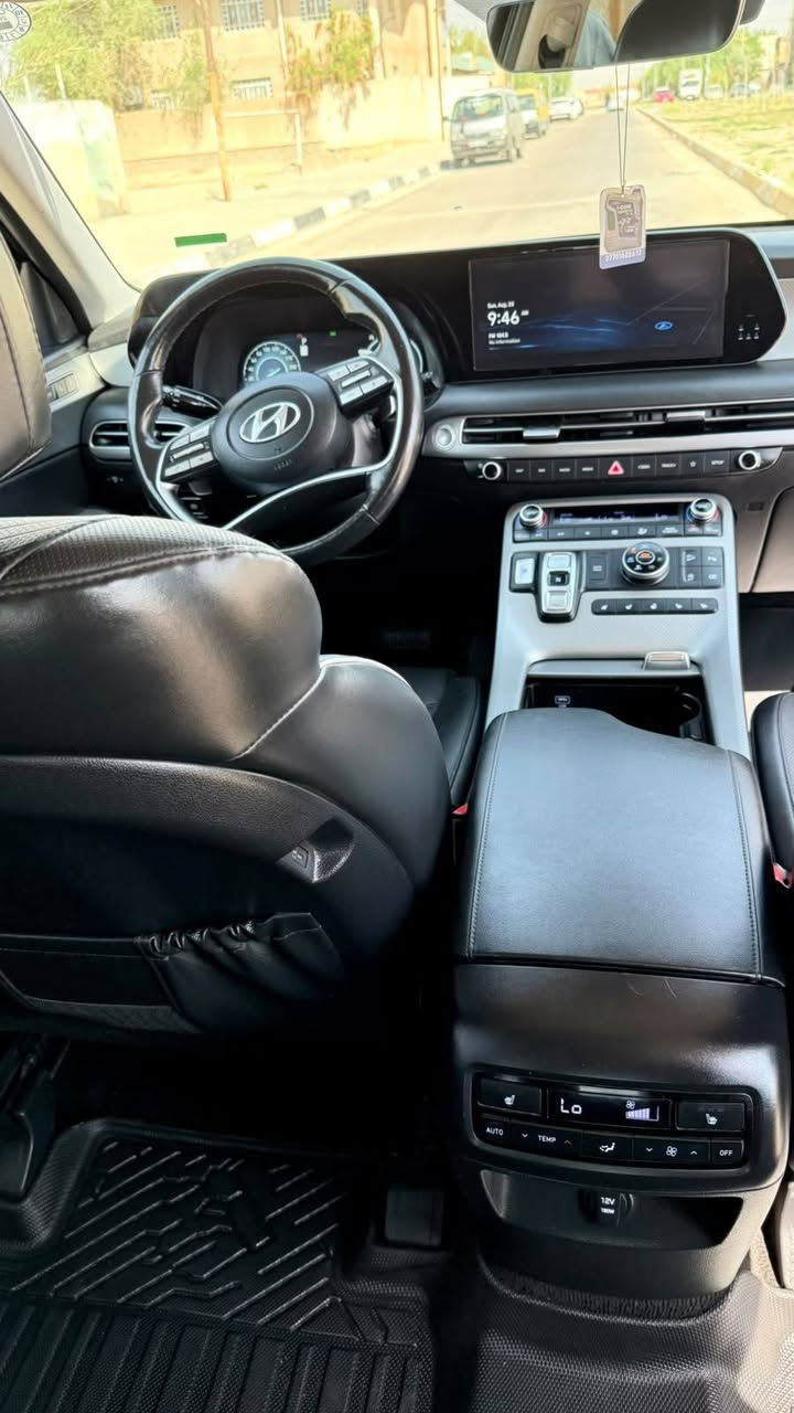 🚘 للبيع: 
هيونداي باليسايد
موديل 2023 
وارد امريكي فئة الهايتريك 6 
اللون: أسود
- رقم السياره اربيل 

📍 الموقع: كربلاء

💰 السعر: يحدد عند التواصل
📞 للاستفسار: التواصل على الخاص..

***********
