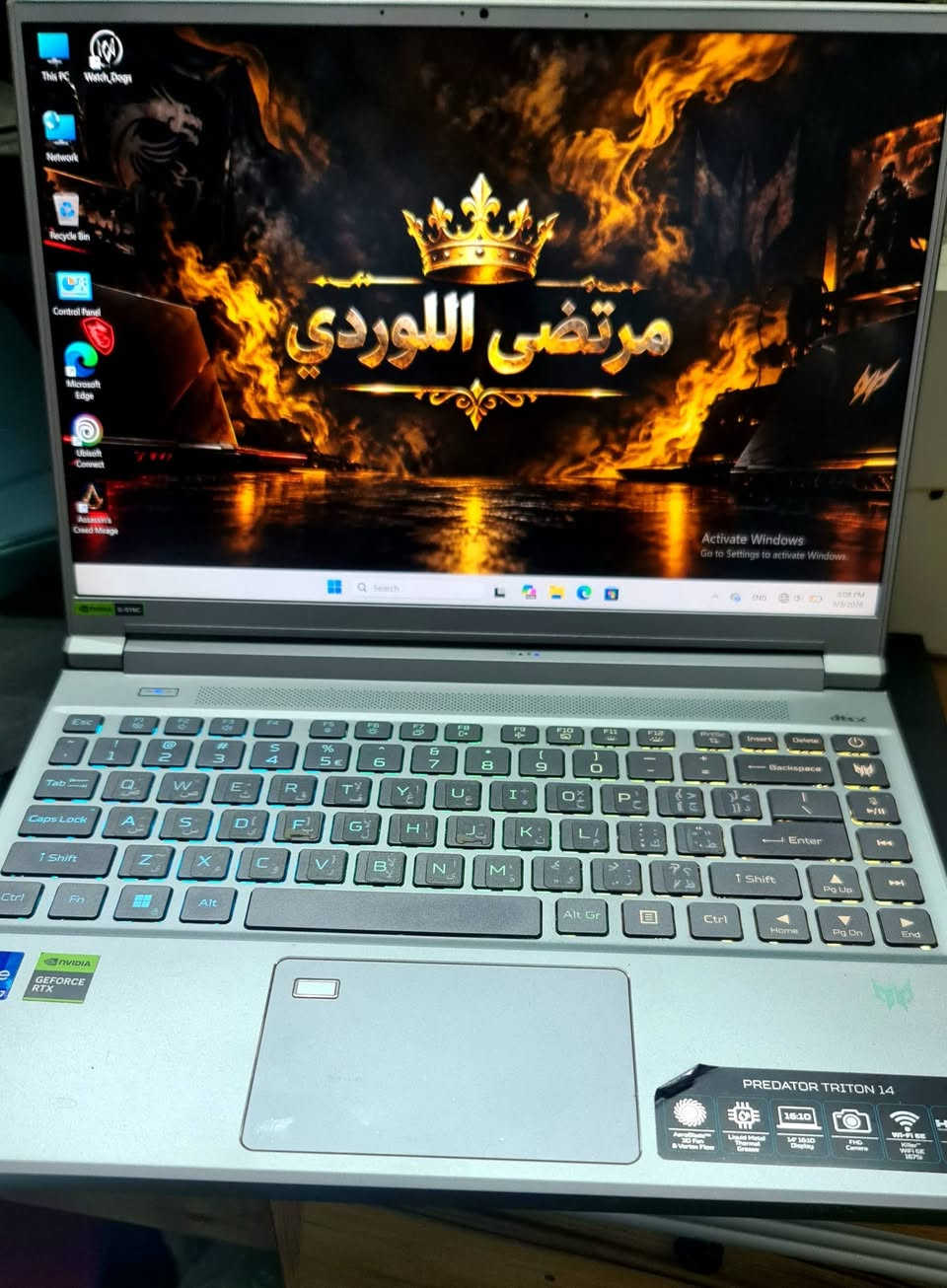 السلام عليكم
لابتوب الكيمنك النادر من Acer باعلى فئه ال
Pradetor TRITON 14 
الجهاز نضافه ٩٩% نضافه عاليه بالكراتين مالاته جاهز بدون خلل
ياتي بعتاد الاتي

لابتوب صغير الحجم ١٤ انش فقط وزن جدا خفيف سهل التنقل 
بشاشه بدقه QHD معدل تحديث 165HZ 
خامه WUXGA P3-100%SRGB الوان زيتيه نقيه 

معالج خارق من انتل
ياتي CORE I7 من الجيل الثالث عشر نسخه 13700H ياتي ب20CPU وحده معالجه مركزيه 

كرت شاشه تحفه من انفيديا 
RTX 4050-6Gb DLSS4.5 + FRAME GEN 

كلاهما مدعم ب LIQUID METAL خواص التبريد السائل بارد جدا تحت اي ضغط

خواص الADVANCED MUX SWITCH  امكانيه استخدام اللابتوب باعلى اداء بدون وضعه على الكهرباء 

رامات سعه 16GB نوع DDR5 سرعه عملاقه 6000MHZ 
هارد 512M.2 قابل للتطوير 

نضام ضوئي لكل زر خاصيه لونيه وصوت محيطي من DTS X ULTRA 

بطاريه ٣ ساعات وحسب 

ملاحضه : يوجد اسفل قاعده اللابتوب طخه خفيف غير مؤثر على شيء من الاسفل تكون 

السعر مليون و ٨٥ الف فقط نهايته شباب 
بغداد قرب البياع و متوفر التوصيل 
تواصل***********
