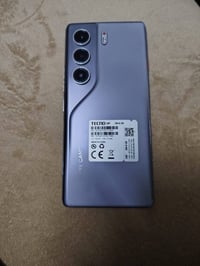 تكنو كامون 40برو فايف جي 90فريم للبيع 07858124682