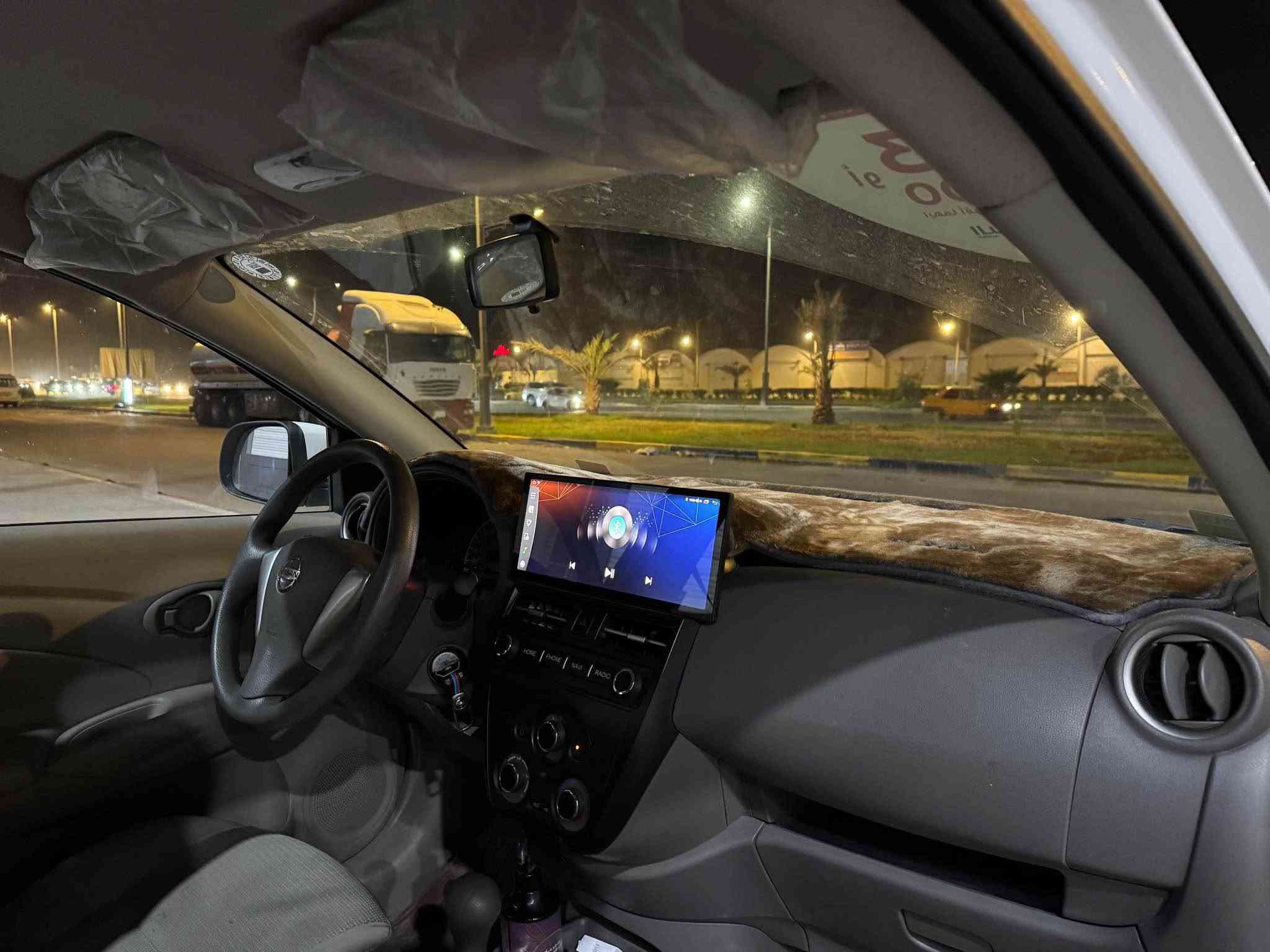 السلام عليكم نيسان صني 2025 هندي بلتيه الزركه شاشة لكزس رقم اربيل باسم شركة تريد تحويل او وكاله ماشيه 10 الف كفاله عامه ضربة وصبغ وتبديل وبارد كفاله حته من الرصعه بيهه بس براغي البنيد مفتوحات من الشركة لا مبدل ولا مصبوغ ولا بي طخه ابد بس مفتوحات السعر 128 وبيهه مجال بسيط عنواني بصره حمدان هـ*********** البصرة, العراق
