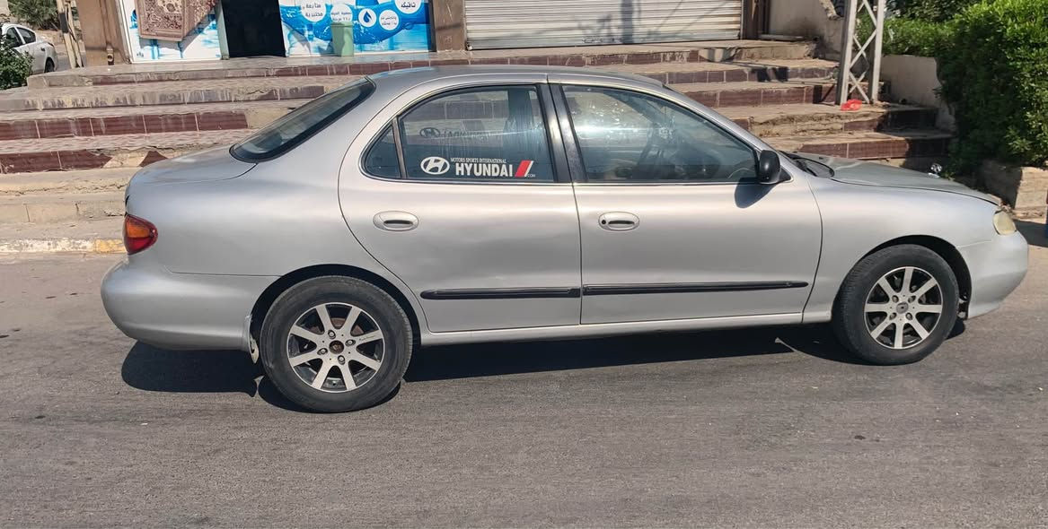 هۆندای ئەلنترا مۆدێل2000 گێڕ ئۆتۆماتیک گێڕو مەکینە بەشەرت نرخی30وەرەقەو مەجال شوێن کەرکوک
ژ.*********** كركوك, العراق
