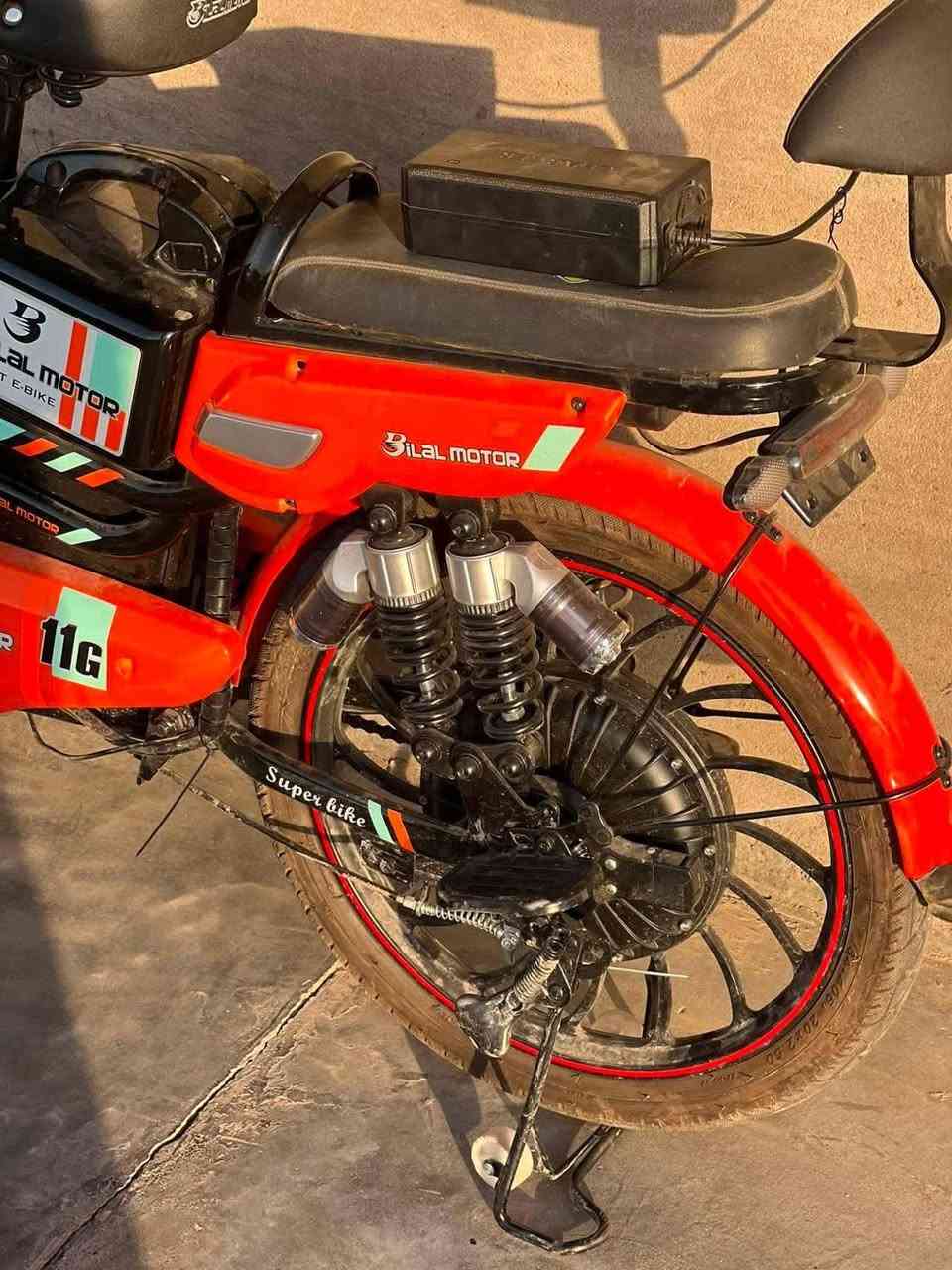 دراجة شحن مستعملة اسبوعين فقطSPORT E-BlKE
للاستفسار والمعرفة :***********
 السعر؛ 470 الف
