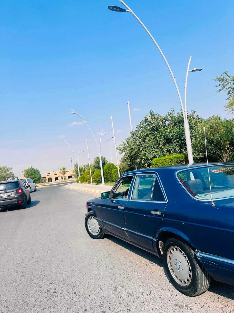 مرسيدس 300se
كير محرك vvt
سياره بسمي سنويه 31 هزه جديده بسمي شرط التحويل 
تبريد نقص فريز ابيع ما يشتغل 
سياره ينقصها ترتيب شويا 
45 وبيها مجال 
مكاني تكريت 
*********** تكريت, صلاح الدين
