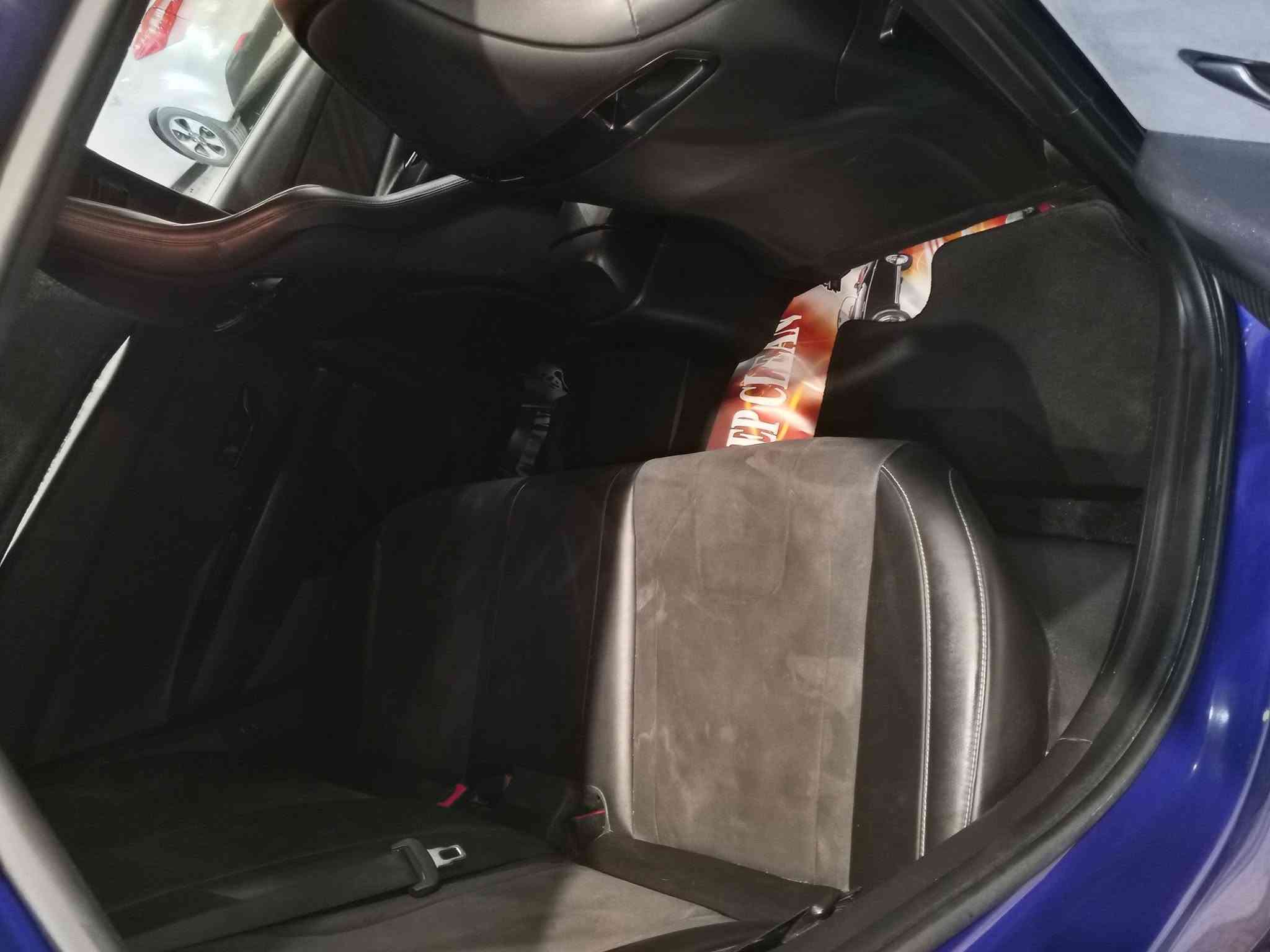 سلام عليكم النترا N 23 بدون رقم حره وين ميعجبك رقم سياره رياظي وفول الفول حادثها دعاميه اماميه وحافت البنيد بدون دواخل ولا شاصي ولا حوظ ولا كلشي حادثها.بصيط جدا 
134 وبيها مجال
***********
