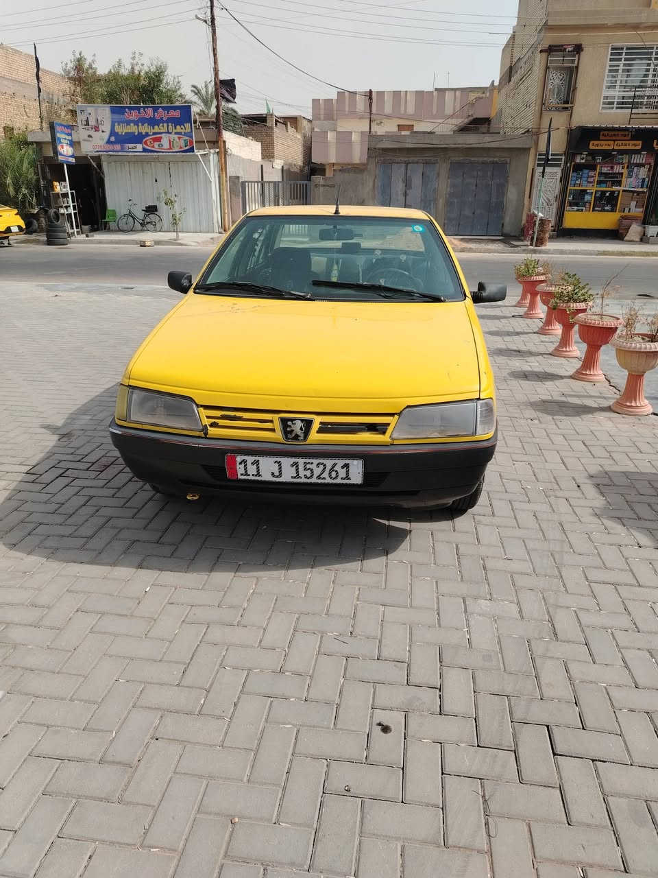 سلام عليكم بيجو روا موديل ٢٠٠٩ بغداد باسمي السياره بلاديه لاصبغ ولا ضربه بيه طخات بسيطه مكينه كير اكسل خير من الله تدفئه تبريد شغال ثلج شواصيها مكفوله  تخم تايرات مكاني الشعب السعر ٢٦ $ ***********

