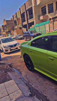 تشارجر GT • ٢٠١٩ • لون تفاحي