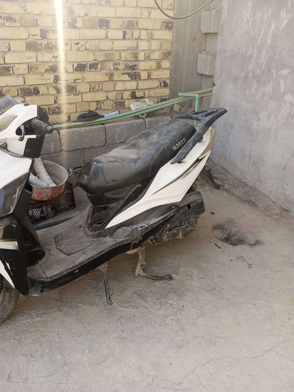 واصل سلام عليكم دراجه موديل 23 كلشي شغال سلف هندي نقصها باتري خلي سعرك وبالعافيه هذا رقمي تواصل ***********
