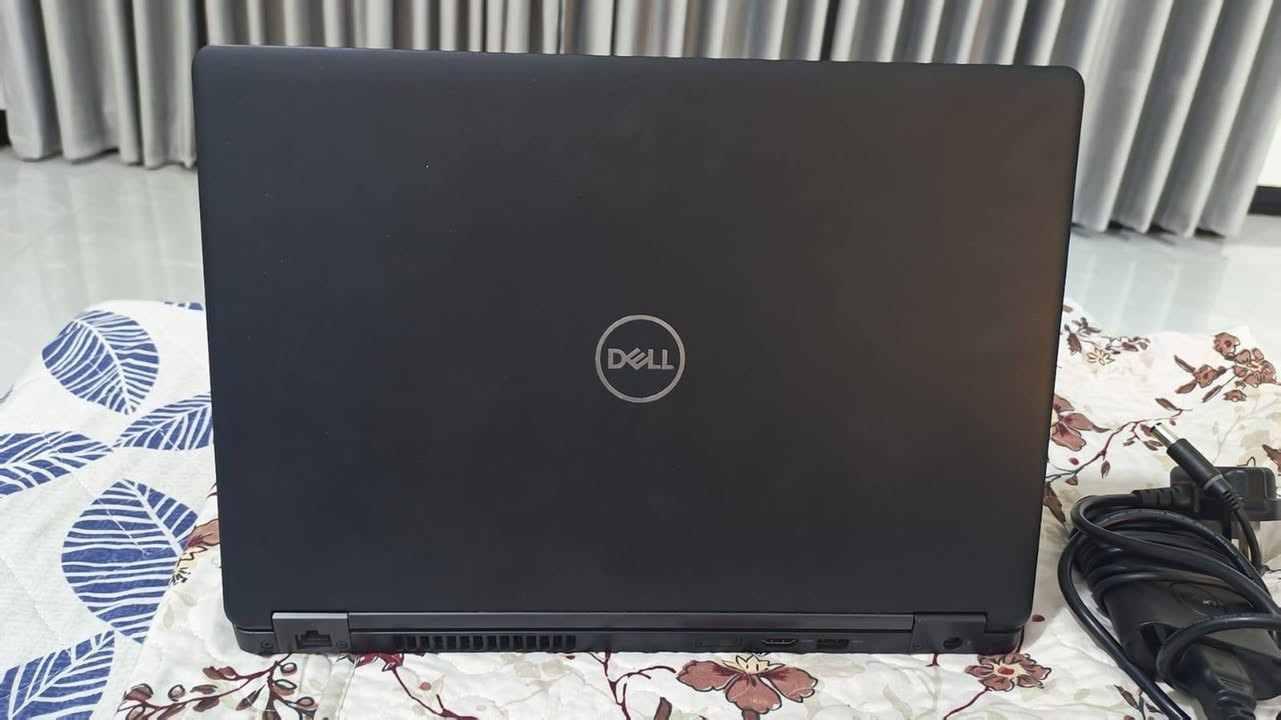 لابتوب Dell Latitude 5490
Core i7-8
Ram 8 gb
Storage 238 gb

الرقم للتواصل ***********
السعر المطلوب 270 الف

نص مكتوب في الصور:
- System > About Processor Intel(R) Core(TM) i7-8650U CPU @ 1.90GHz 2.11 GHz Installed RAM 8.00 GB Speed: 2400 MT/s Graphics card 2 GB Multiple GPUs installed Storage 238 GB 101 GB of 238 GB used DESKTOP-H58M49A Latitude 5490 Rename this PC Device info Copy Device name DESKTOP-H58M49A Processor Intel(R) Core(TM) i7-8650U CPU @ 1.90GHz (2.11 GHz) Installed RAM 8.00 GB (7.86 GB usable) Graphics card NVIDIA GeForce MX130 (2 GB) Intel(R) UHD Graphics 620 (128 MB) Storage 101 GB of 238 GB used Device ID 11CFF2D9-99A5-4762-80CF-A306C1665B9E Product ID 00330-51825-49178-AAOEM System type 64-bit operating system, x64-based processor Pen and touch No pen or touch input is available for this display