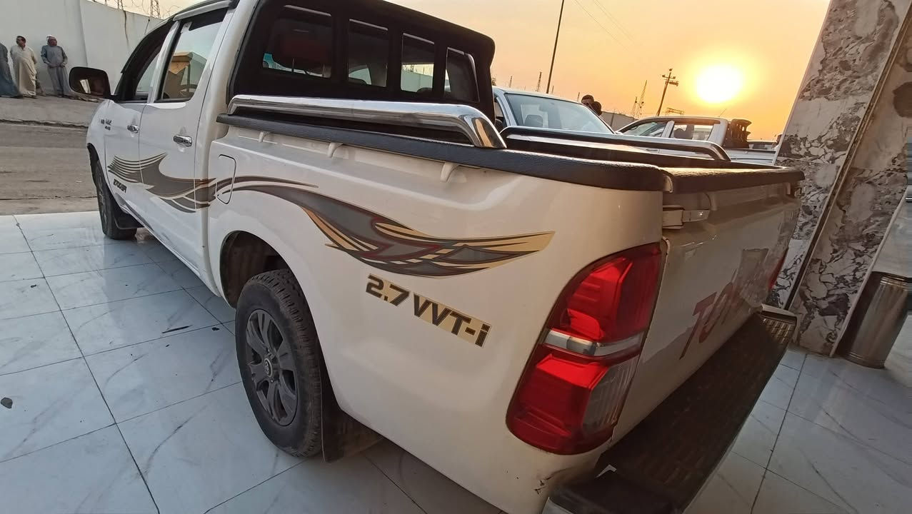 هايلوكس خليجي • ٢٠١١ • رقم اربيل