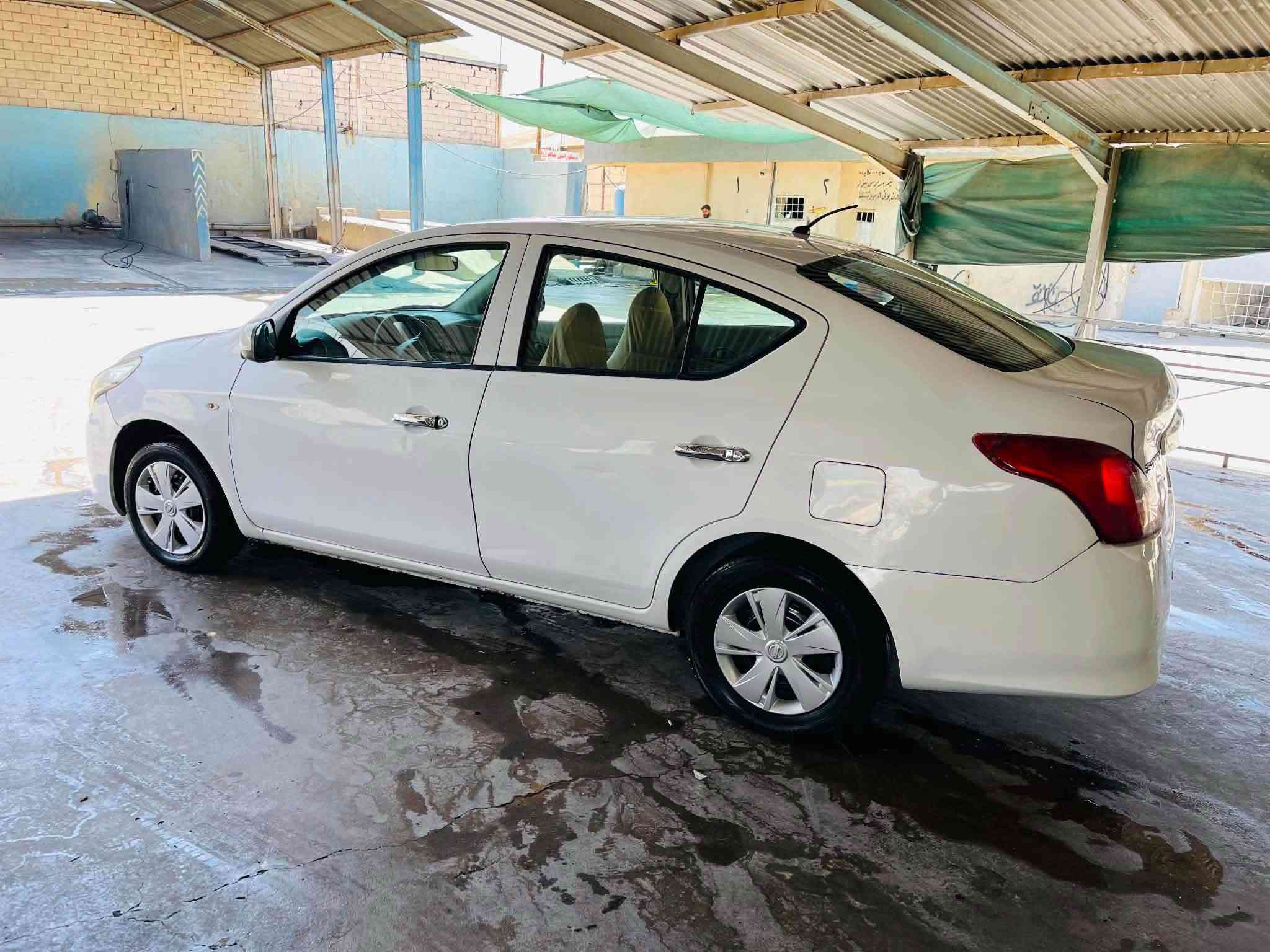 Nissan Sunny 2019
 گێڕومەکینەو تەقەو ڕەقە بە شەرت
1 پارچە بۆیاغ بێ ژوورێ
سەنەوی و ژینگەو هەزەی نوێیە تاوەکو مانگى 11/2029
نرخ :90 وەرەقە
ژ.م:*********** أربيل, العراق
