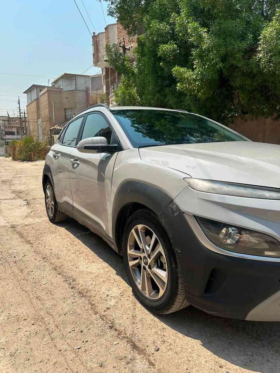 السلام عليكم كونا 2023 وارد امريكي محرك 2000 دوش رقم بغداد الدولي بأسمي تحويل ثاني يوم مصبوغة حزام 
وضربتها واصلة للشاصي السيارة كاملة مكملة ماشية 80 كيلو سعرها 115$ وبيها مجال رقم التواصل ***********
